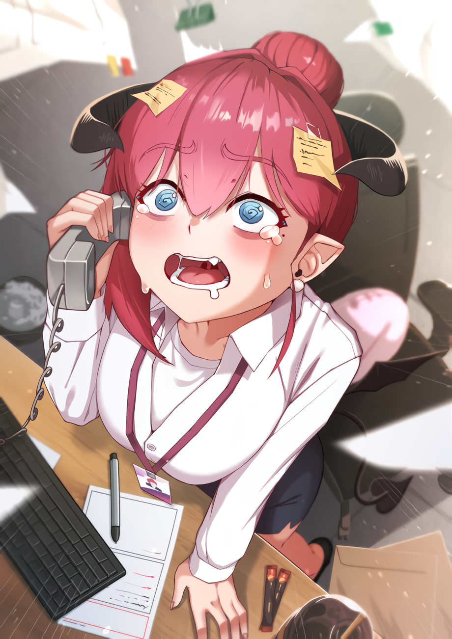 3318